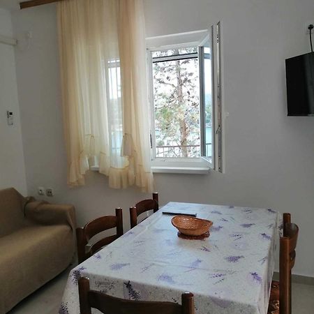 Apartments And Rooms Porto Ražanj Esterno foto